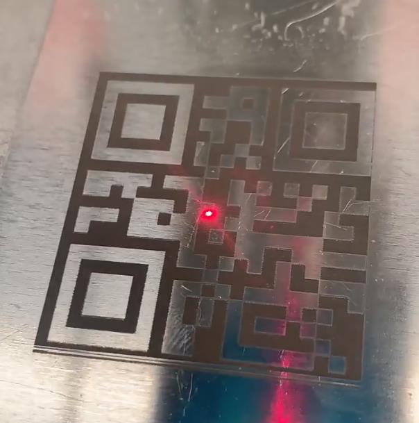 不锈钢板激光打标（二维码、LOGO、图案、文字）操作演示